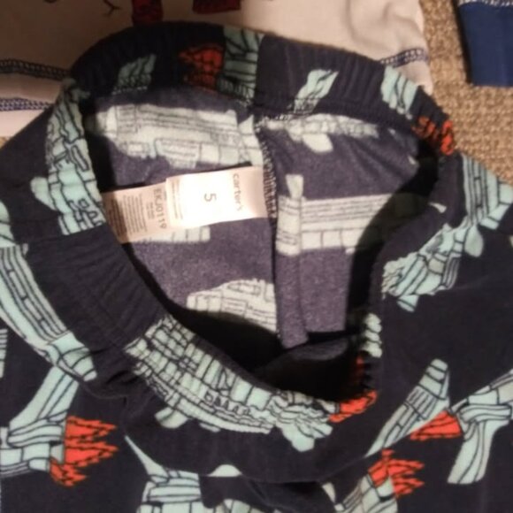 Disney marvel shirt size 2 carters pants size 5 - Picture 5 of 10